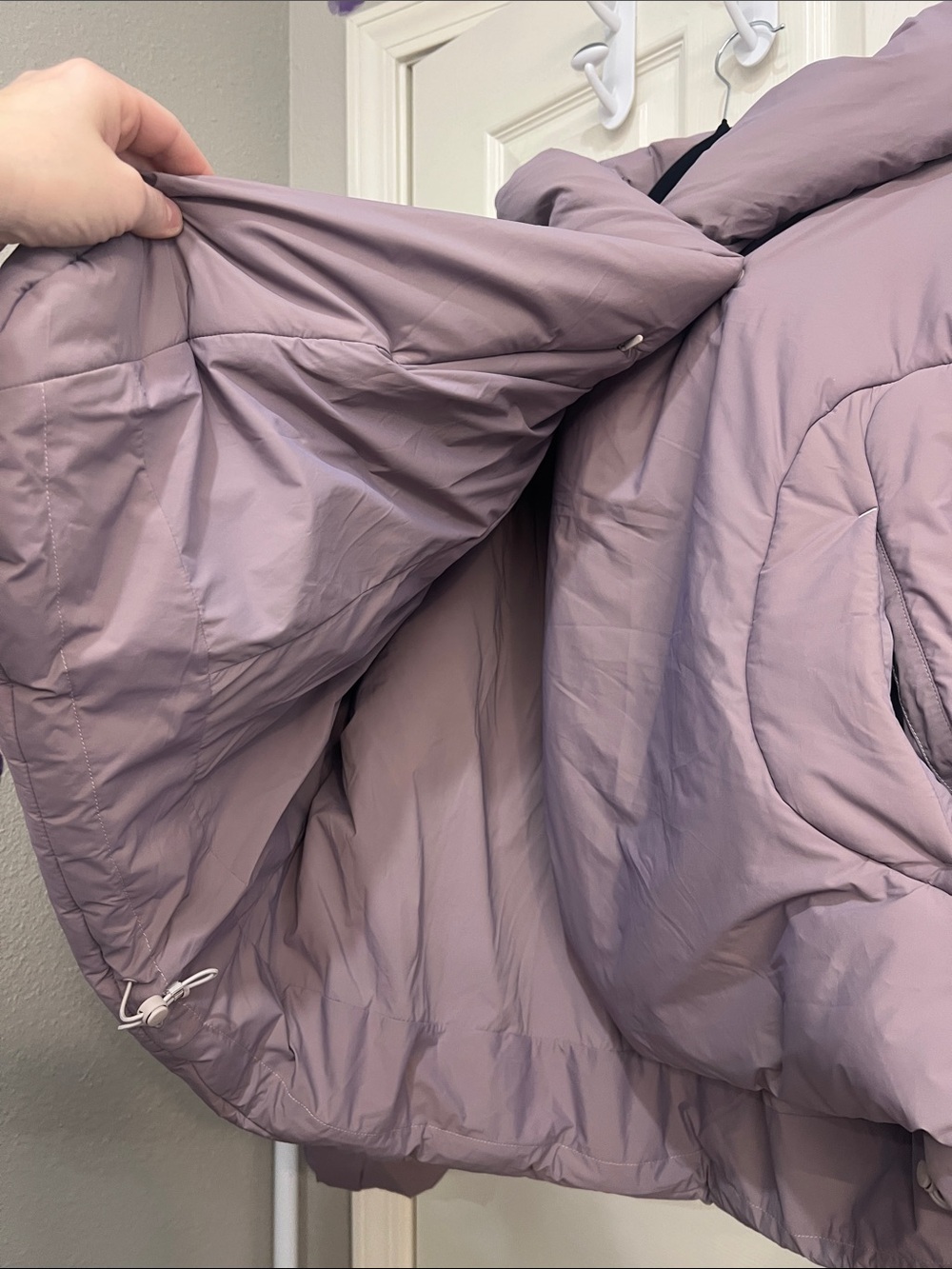 2. Lululemon Hooded Insulated Wrap Heathered Light Orbit Puffer Coat NWT - Picture 11 of 13